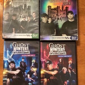 4 DVDS